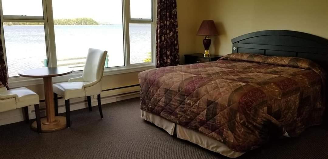 St Ann'S Motel & Cottage Baddeck Inlet Esterno foto